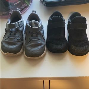 2 pairs of Nike’s